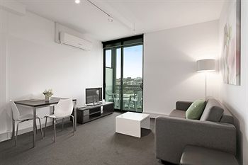 Docklands Private Collection Of Apartments - Digital Harbour - Australian Destinations 1