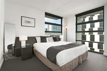 Docklands Private Collection Of Apartments - Digital Harbour - Australian Destinations 4