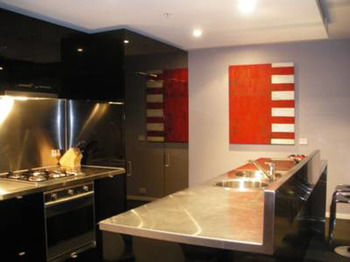 Docklands Executive Apartments - Australian Destinations 15