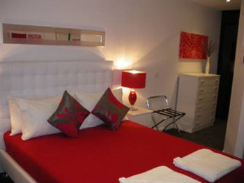 Docklands Executive Apartments - Australian Destinations 20
