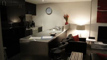 Docklands Executive Apartments - Australian Destinations 29