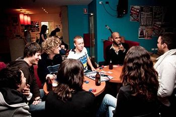 Habitat HQ - Hostel - Australian Destinations 4