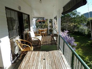 A Room With A View Bed & Breakfast - Australian Destinations 5