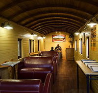 Glass House Mountains Ecolodge - Australian Destinations