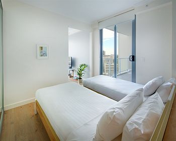 Zara Tower - Luxury Suites And Apartments - Australian Destinations 10