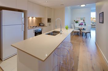 Zara Tower - Luxury Suites And Apartments - Australian Destinations 26