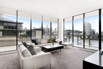 Docklands Private Collection Of Apartments - NewQuay - Australian Destinations 1