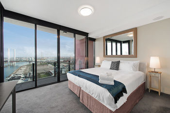 Docklands Private Collection Of Apartments - NewQuay - Australian Destinations 28