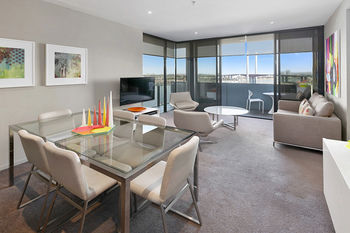 Docklands Private Collection Of Apartments - NewQuay - Australian Destinations 31