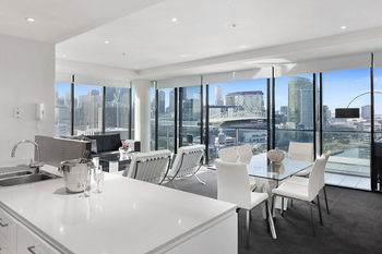 Docklands Private Collection Of Apartments - NewQuay - Australian Destinations 33