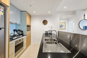 Docklands Private Collection Of Apartments - NewQuay - Australian Destinations 54