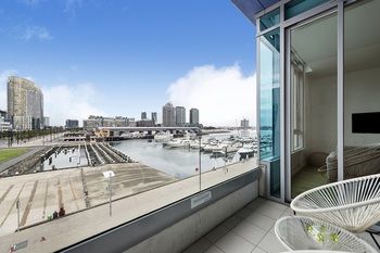 Docklands Private Collection Of Apartments - NewQuay - Australian Destinations 55