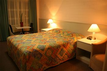 Ringwood Motel - Australian Destinations 2