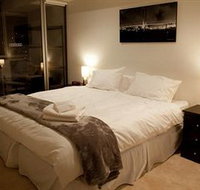 Melbourne Holiday Apartments at McCrae Docklands - Australian Destinations