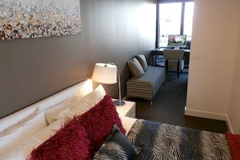 Aura On Flinders Serviced Apartments - Australian Destinations 4
