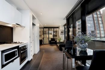 Aura On Flinders Serviced Apartments - Australian Destinations 10