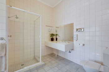 Comfort Inn Greensborough - Australian Destinations 18