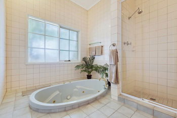 Comfort Inn Greensborough - Australian Destinations 20
