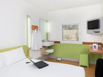 Ibis Budget Fawkner - Australian Destinations 24