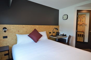 Ibis Budget Sydney East - Australian Destinations 18