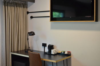 Ibis Budget Sydney East - Australian Destinations 21