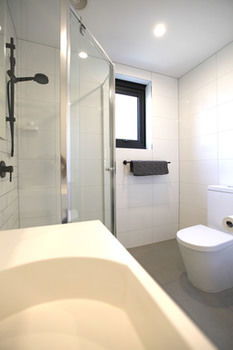 Aberlour Court - Australian Destinations 35