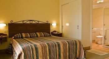 Rothbury Escape - Australian Destinations 20