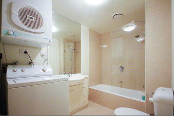 Amazing City Apartment - Australian Destinations 9