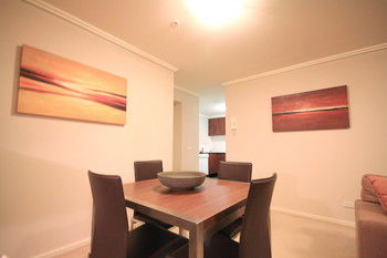 Amazing City Apartment - Australian Destinations 22