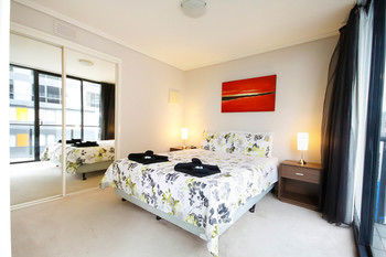 Amazing City Apartment - Australian Destinations 39