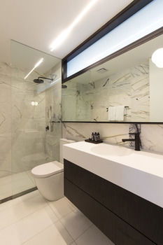 Apartment Hotel East Central - Australian Destinations 8