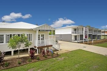 Cooroy Luxury Motel Apartments Noosa - Australian Destinations 12