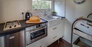 White Gates Cottage - Australian Destinations 7