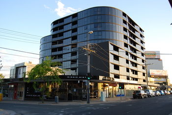 Bayside Towers Serviced Apartments - Australian Destinations 0