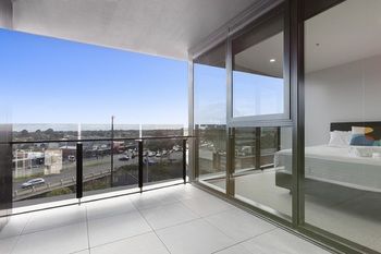 Bayside Towers Serviced Apartments - Australian Destinations 8
