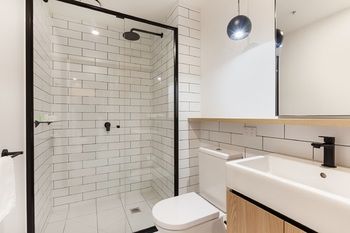 Bayside Towers Serviced Apartments - Australian Destinations 9