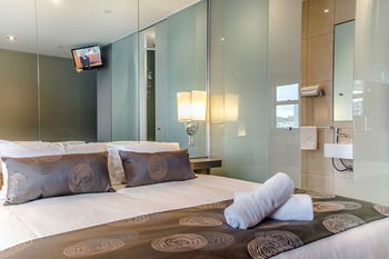 Comfy Kew Apartments - Australian Destinations 7