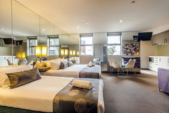 Comfy Kew Apartments - Australian Destinations 15