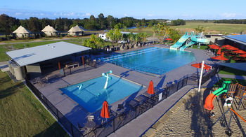 Rivershore Resort - Australian Destinations 6
