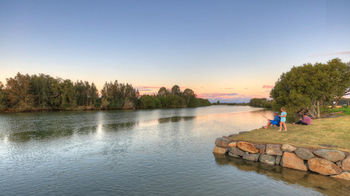 Rivershore Resort - Australian Destinations 18