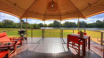 Rivershore Resort - Australian Destinations 21