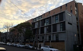 Abercrombie Student Accommodation - Australian Destinations 0