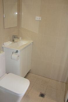 Annandale Hotel - Australian Destinations 0