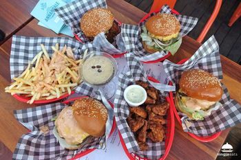 Annandale Hotel - Australian Destinations 22