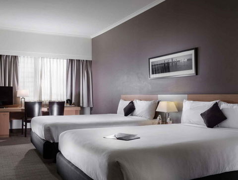 Ibis Brisbane - Australian Destinations 4