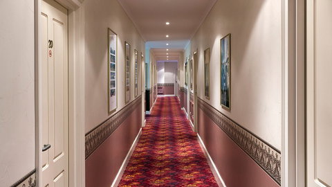 BEST WESTERN Ensenada Motor Inn - Australian Destinations 3