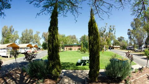 Numurkah Caravan Park - Australian Destinations 4