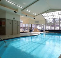 Lake Edge Resort - Australian Destinations