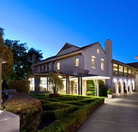 Peppers Mineral Springs Hotel - Australian Destinations