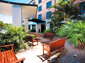 Travelodge Hotel Garden City Brisbane - Australian Destinations 2